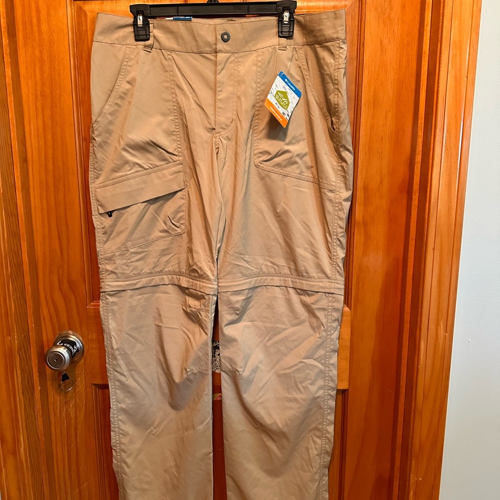 Columbia Tan Straight Leg hiking Pants with zip off legs
